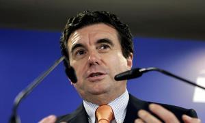 Un constructor afirma que Matas le pag� �en negro� parte de las reformas en su Palacete