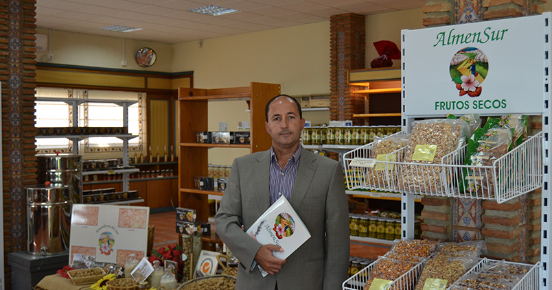 J. Carlos Gallego: «En Andalucía la almendra crece a un ritmo de 5.000 hectáreas nuevas cada año»