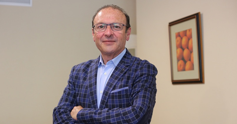 José Rodríguez: «En un año se ha arrancado el 20% del frutal de hueso de Sevilla y Huelva»