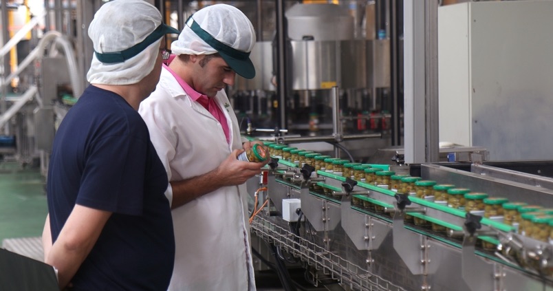 Manzanilla Olive se adentra en la liga de los grandes exportadores