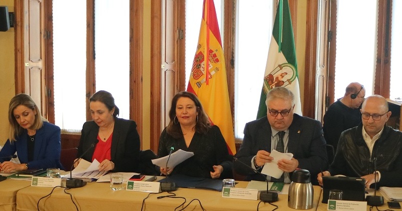 La Junta ya trabaja en la plataforma de comercialización hortofrutícola