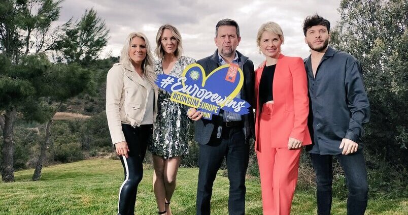 Los cantantes alzan la voz para homenajear la labor de los agricultores durante la pandemia