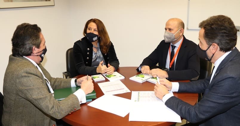 Crespo destaca la importancia de la sanidad vegetal para llevar al mercado «alimentos con todo el sabor»