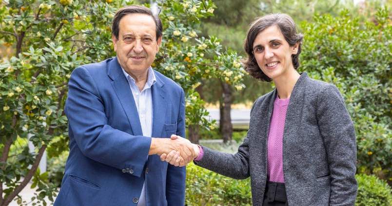 Alianza entre Asaja y Repsol para lograr combustibles a partir de residuos agrícolas y ganaderos