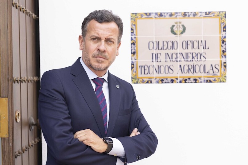 «La UE quiere que el campo sea un parque temático, se olvida de que tenemos que producir alimentos»