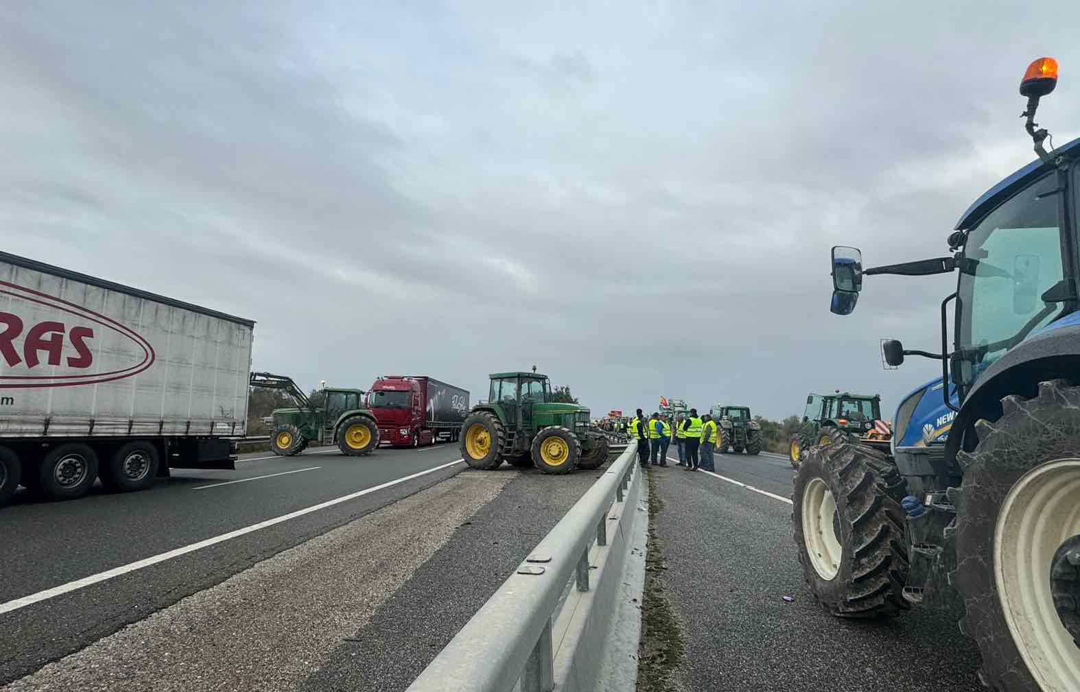 tractorada-a92-cortes