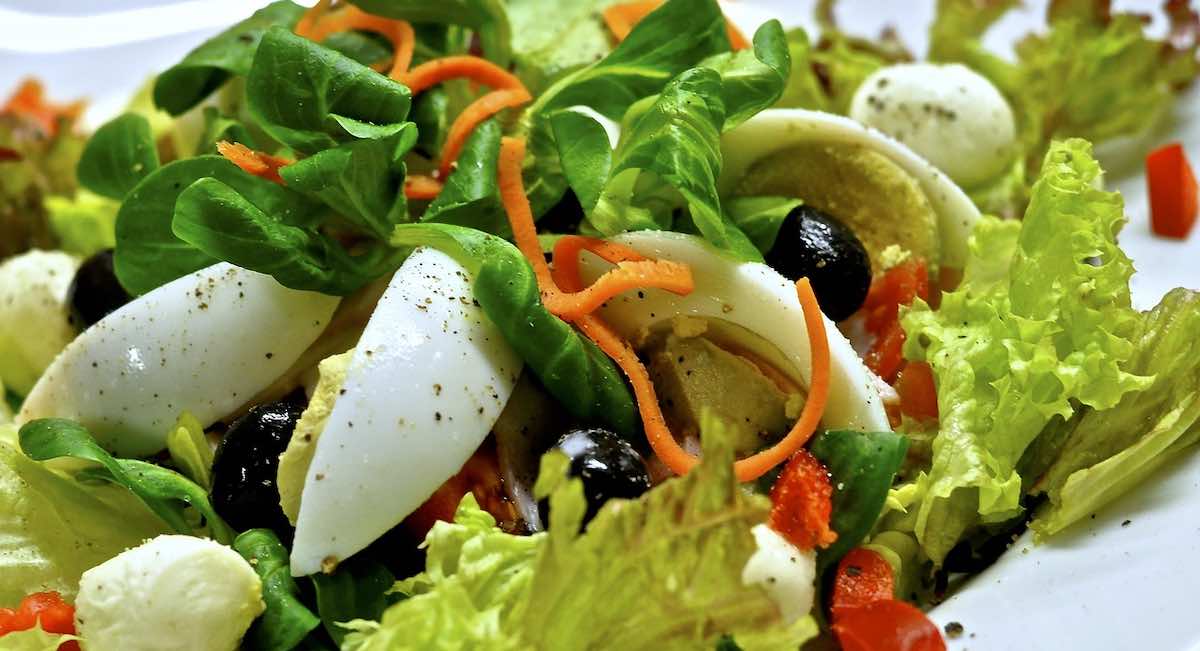 La nutricionista advierte: estos son los alimentos que debes tomar juntos para potenciar sus propiedades