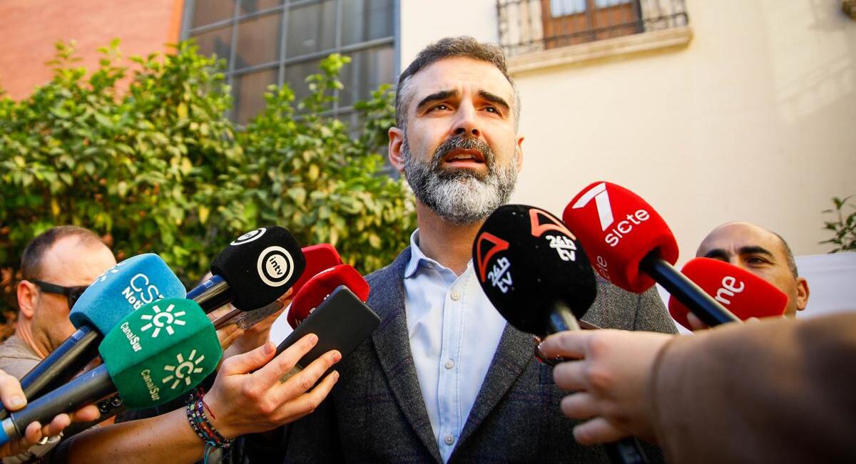 La Junta de Andalucía inicia la recuperación de 197 caminos rurales afectados por la DANA