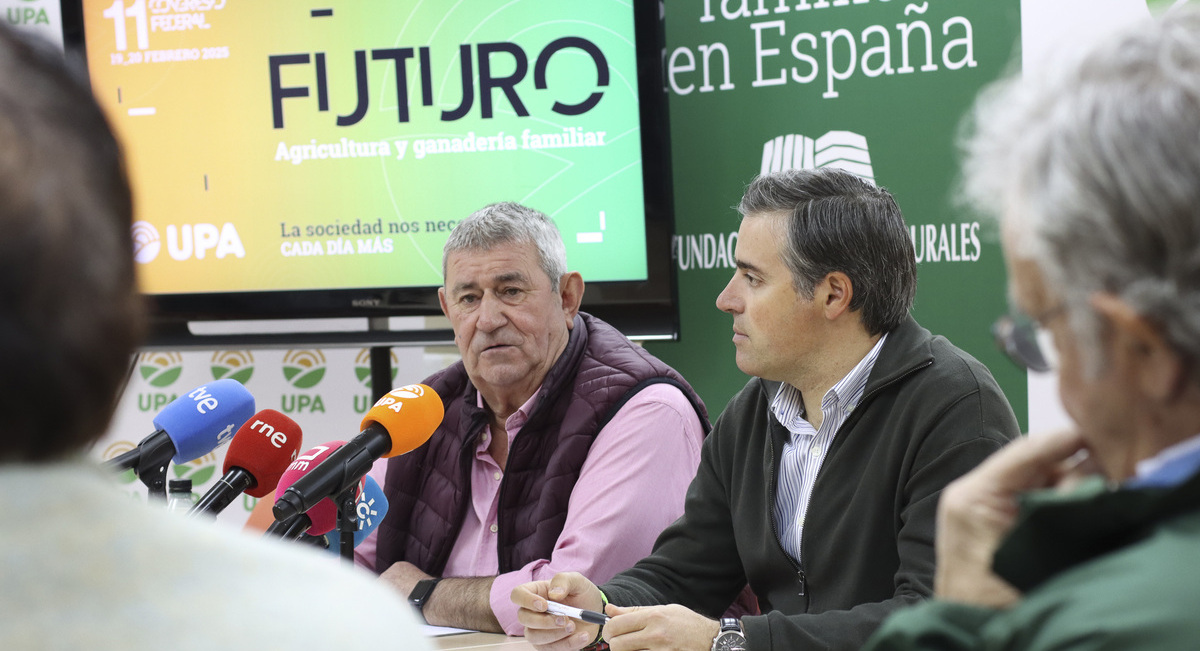 Cristóbal Cano presenta su candidatura para dar el salto nacional