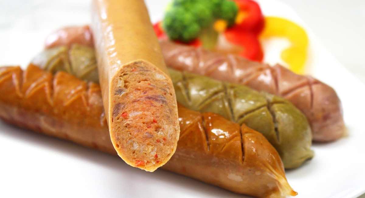 ¿Son los embutidos ‘veggies’ más saludables que los normales? La nutricionista Rosa Fernández lo aclara: «No hay que dejarse guiar por…»