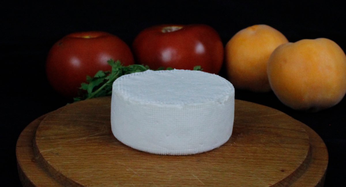 Este es el queso fresco de Mercadona que se hace en un pueblo de Sevilla y es uno de los más vendidos