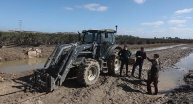 La Comisión Europea activará la reserva de crisis agrícola y el fondo de solidaridad para ayudar al campo andaluz