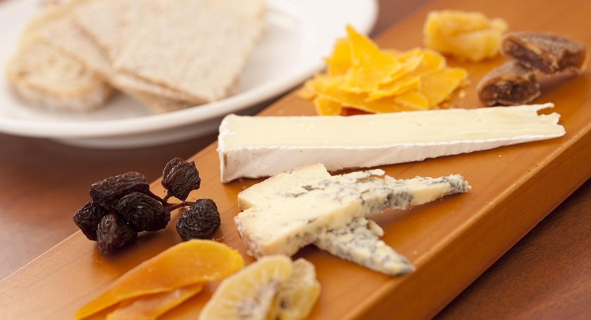 Cinco quesos de supermercado que recomienda la nutricionista Rosa Fernández y cuestan menos de 5 euros
