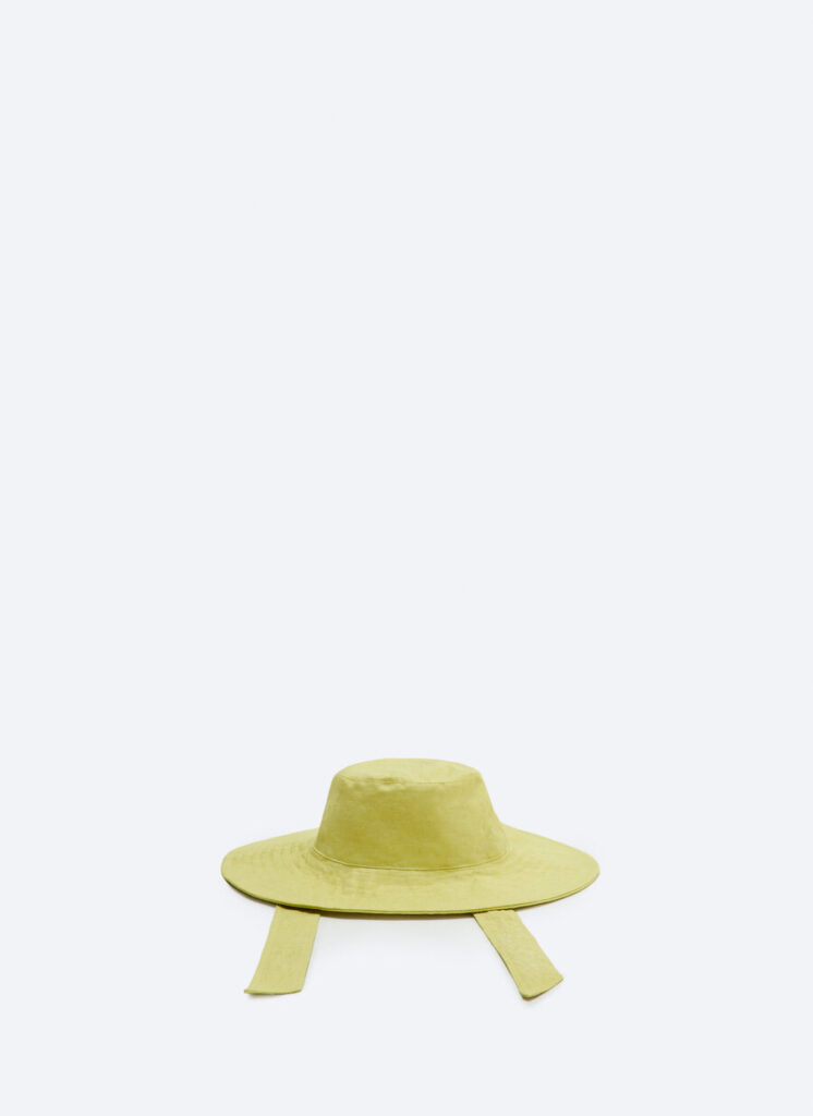 Sombrero de pescador de Uterqüe