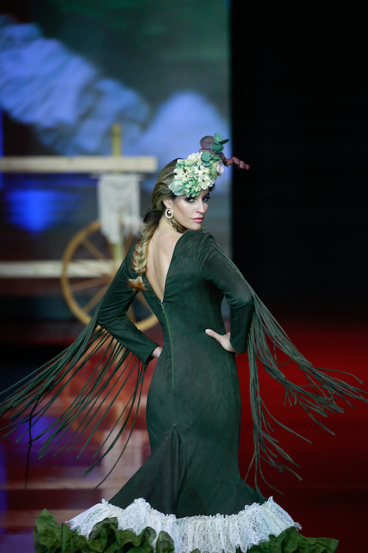 peinados flamenca 2022 trenza