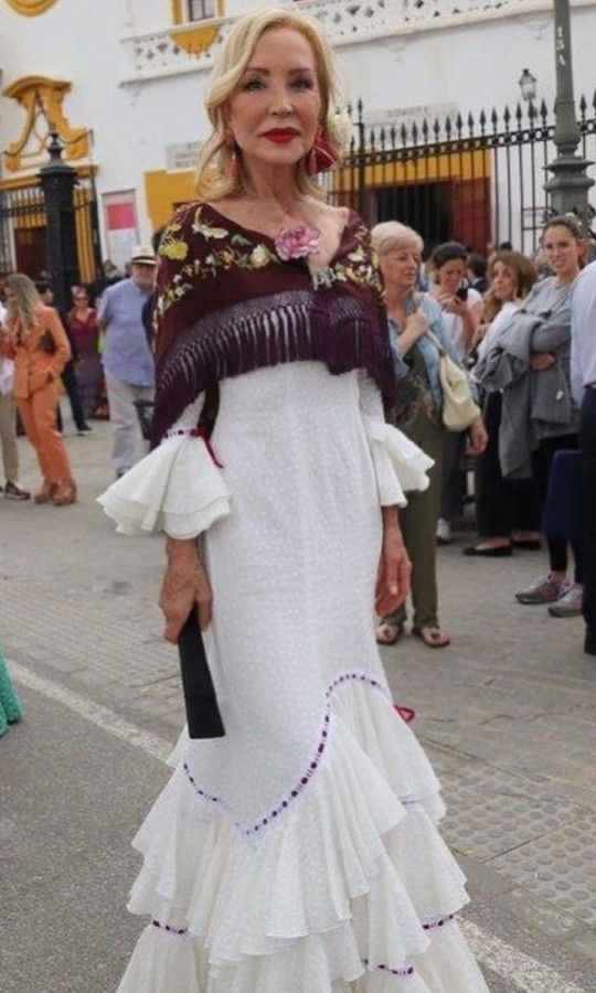 Falda flamenca niña modelo Fiona lunares