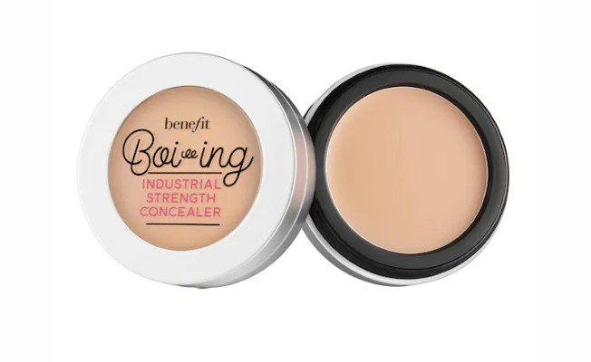 Corrector de ojos en crema