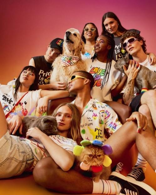 Colección orgullo Lefties