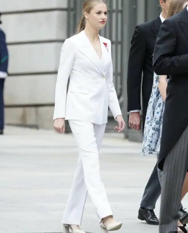 Princesa Leonor Jura Constitucion