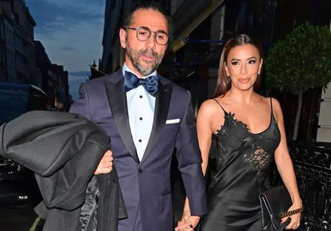Eva Longoria junto a su marido / GTRES