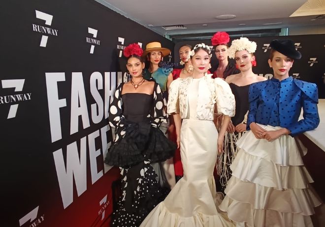 Desfile de moda flamenca en la Semana de la Moda de Nueva York