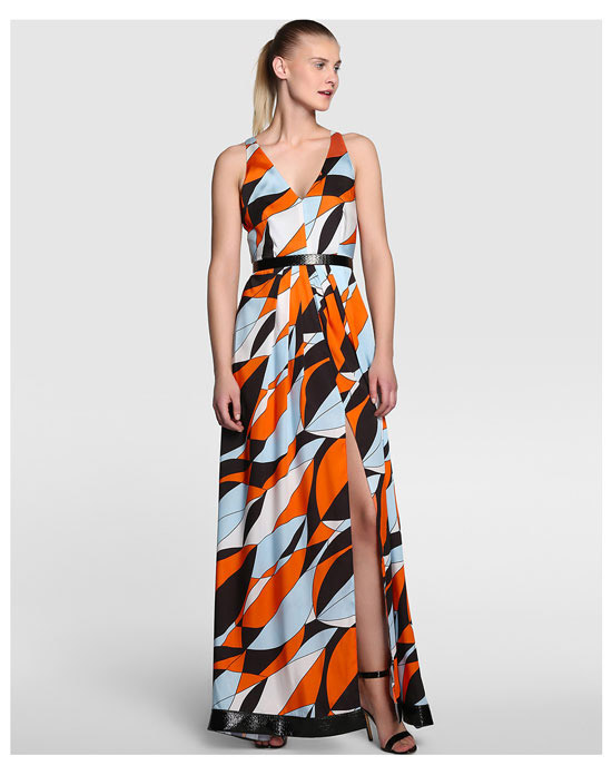 Un toque diferente con el estampado geométrico de este vestido de Juanjo Oliva para Elogy por 129 euros