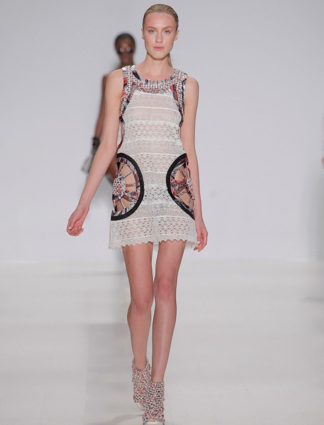 Custo Barcelona y su coleccion Tropicalism