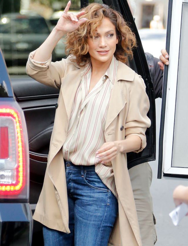 Jennifer López con peinado de ondas. G3online