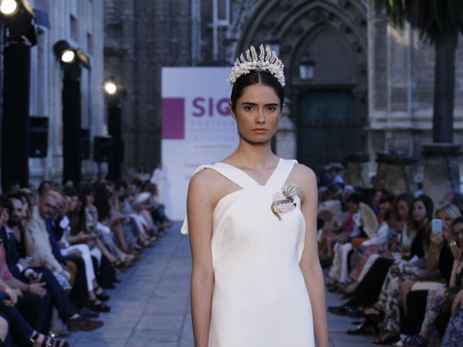 SIQ 2016 casa a las novias sevillanas con su ciudad