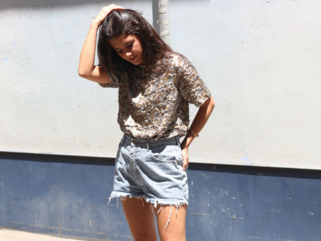 Convierte en sofisticados a tus informales shorts vaqueros