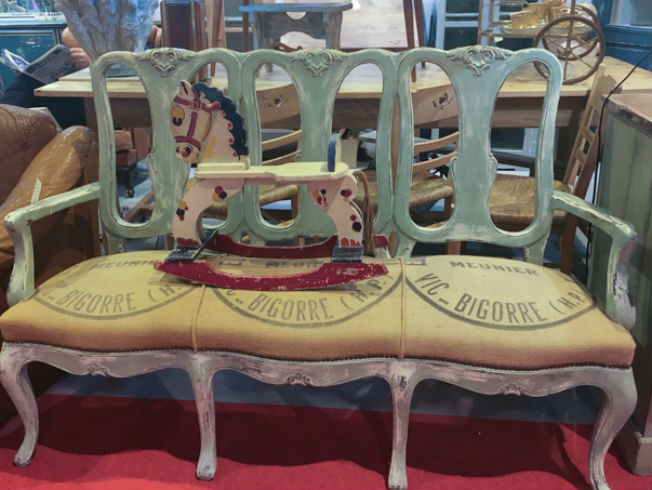 Guía para decorar una sala con piezas de la Almoneda