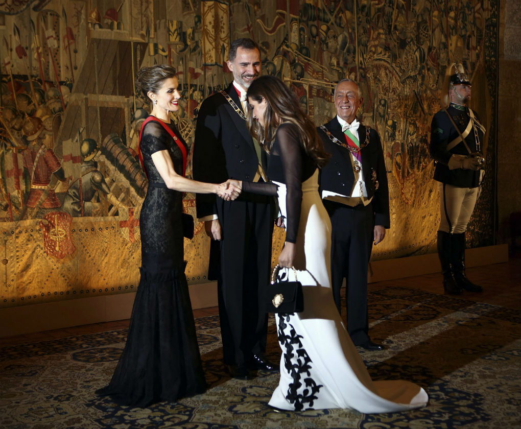 Sara Carbonero junto a Iker Casillas. Foto: EFE