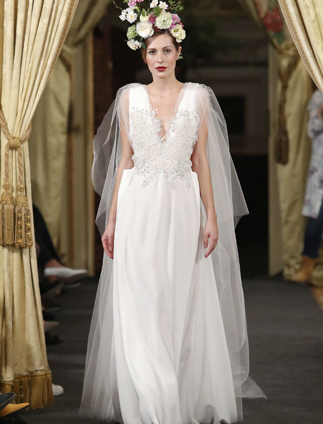 Desfile de Fernando Claro con la colección de novias 2018 en Atelier Couture 2017