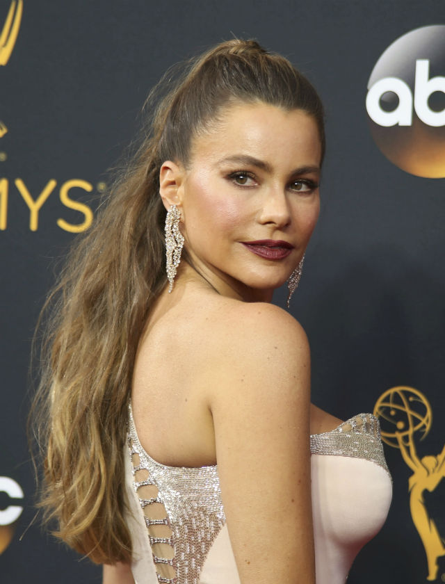 Sofía Vergara es una de las famosas que lleva el pelo más largo actualmente. Foto: Reuters