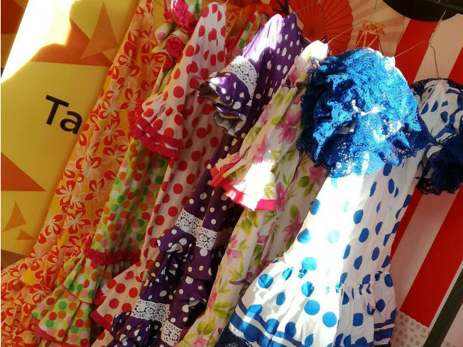 Intercambia tu traje de flamenca antiguo para reestrenar otro esta feria