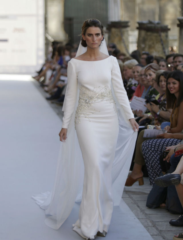 Desfile de novias de Iván Campaña de su colección 2018 en SIQ 2017. Foto: Vanessa Gómez