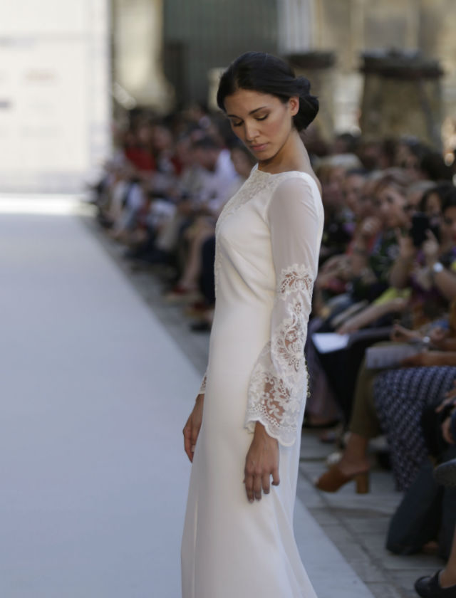 Desfile de novias de Iván Campaña de su colección 2018 en SIQ 2017. Foto: Vanessa Gómez