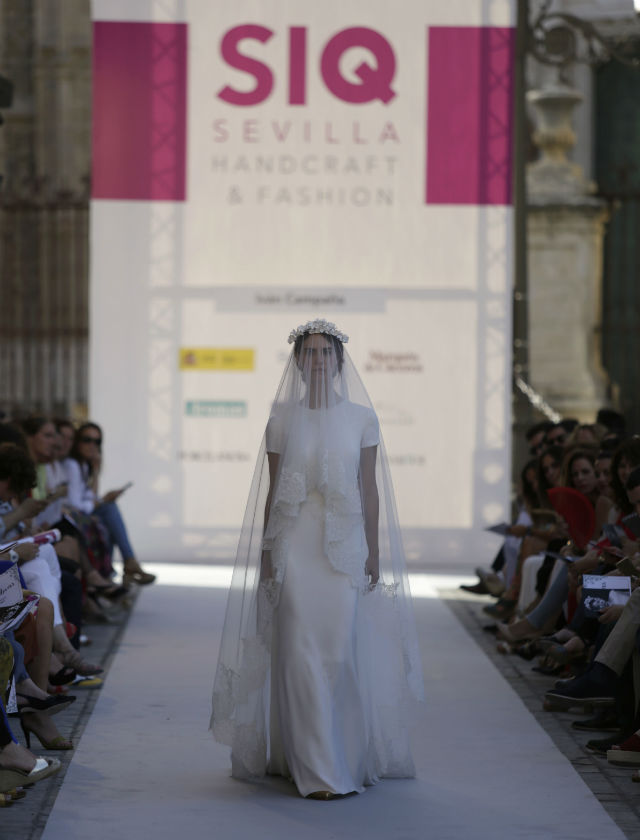 Desfile de novias de Iván Campaña de su colección 2018 en SIQ 2017. Foto: Vanessa Gómez