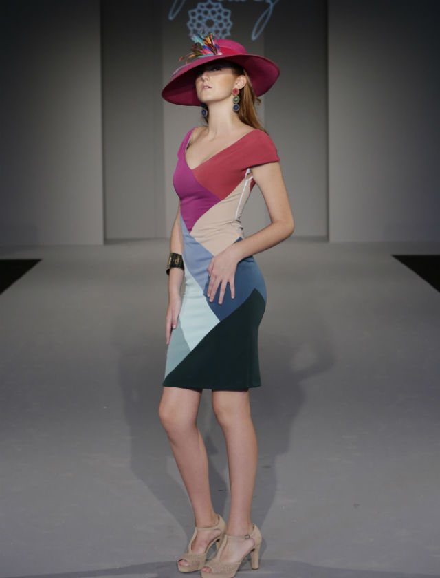Ángeles Gálvez, colección Geometría polisentimiental, ganadora Premio Bulevar Sur en Code 41 Talent septiembre 2017. Foto: Santi Molina