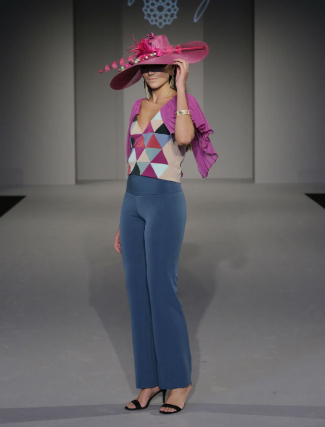 Ángeles Gálvez, colección Geometría polisentimiental, ganadora Premio Bulevar Sur en Code 41 Talent septiembre 2017. Foto: Santi Molina