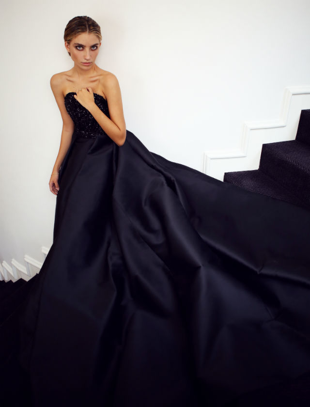 Sesión de fotos de Jesús Isnard con diseños de Manuel Zerpa