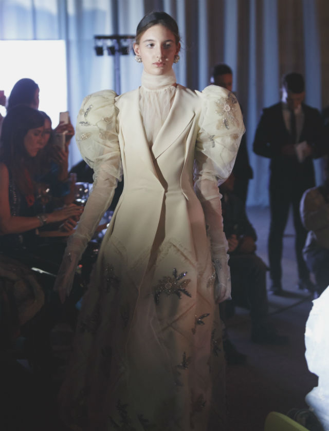 Desfile de Fernando Claro en Madrid con su colección de invitadas de alta costura 2018 «Meraki»