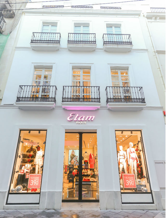 Flagship store de Etam en el centro de Sevilla