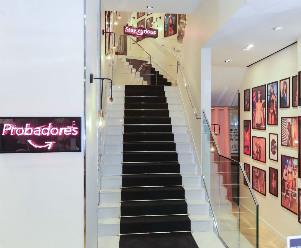 Flagship store de Etam en el centro de Sevilla