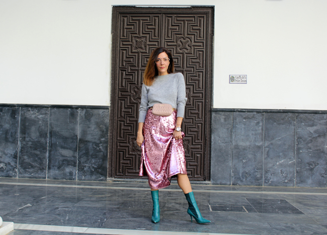 ¿Sabes reutilizar prendas llamativas como las de lentejuelas?