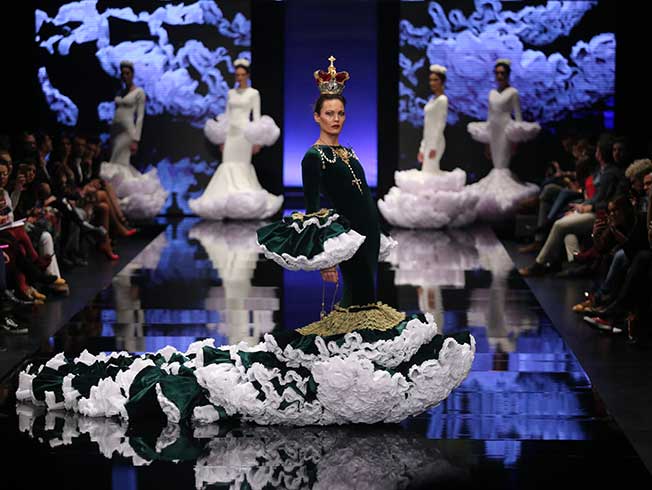 SIMOF 2018: el desfile de Alejandro Santizo, en fotos