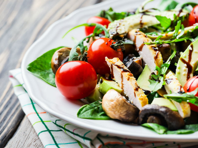 10 recetas de ensalada para cuidarte de cara al verano