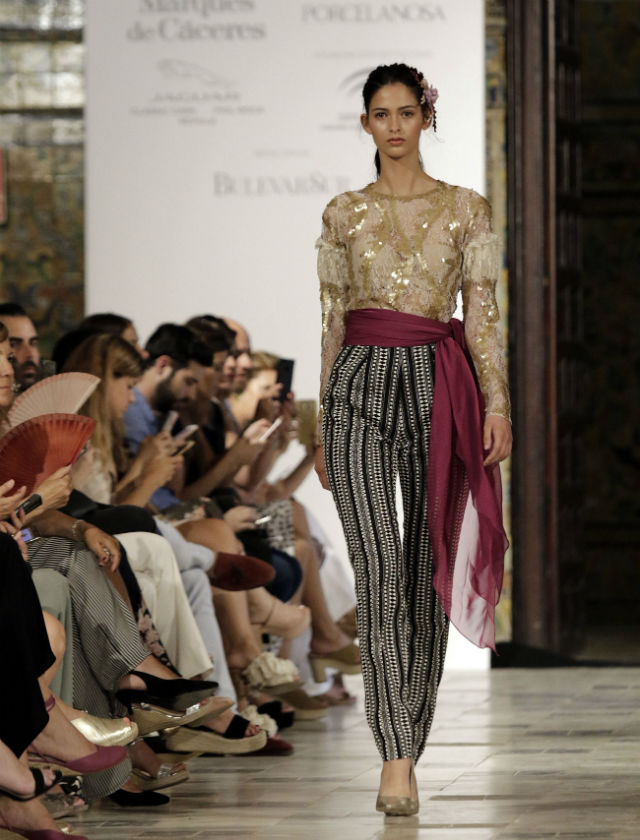 Desfile de Alejandro Postigo en SIQ Handcraft & Fashion 2018. Foto: Juan Flores