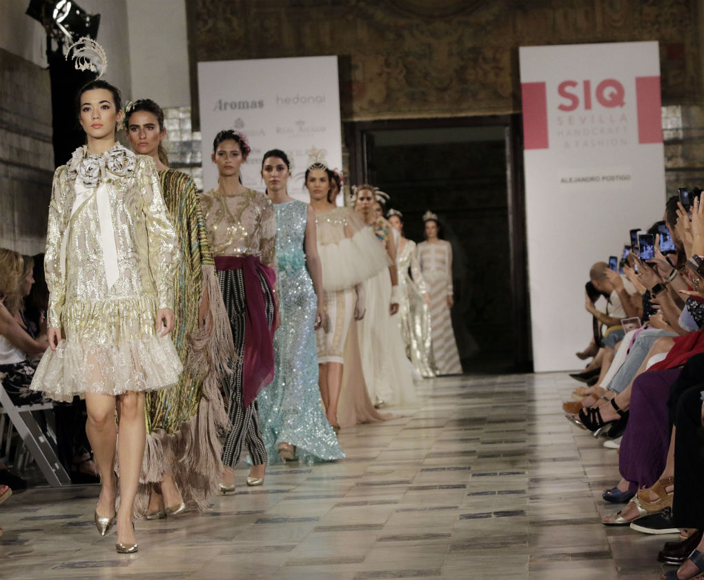 Desfile de Alejandro Postigo en SIQ Handcraft & Fashion 2018. Foto: Juan Flores