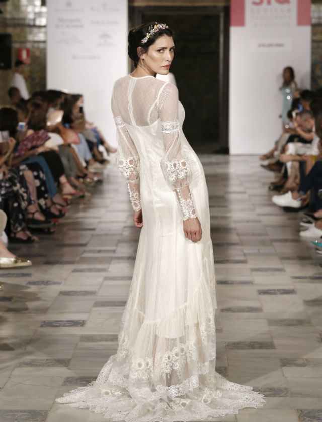 Desfile de vestidos de novia de Atelier Rima en SIQ 2018. Foto: Chema Soler